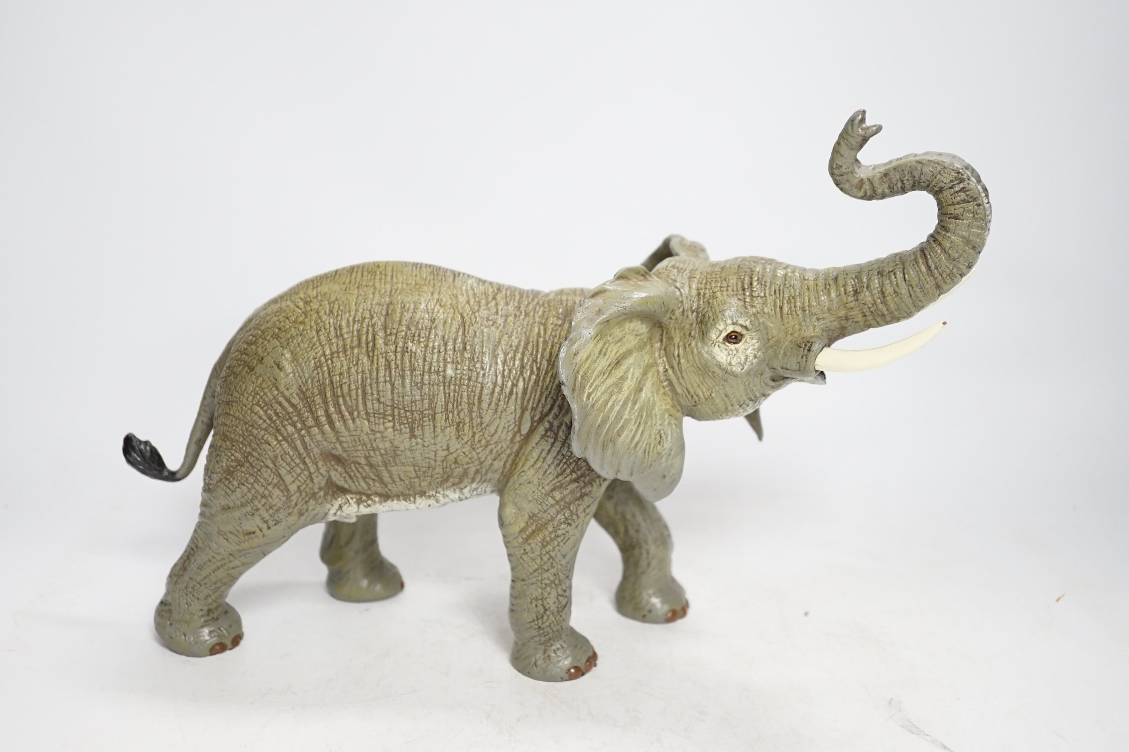 A Franz Bergman style cold painted bronze elephant, 33.5cm wide. Condition - good